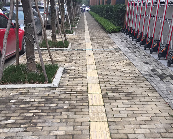 砂基透水磚鋪設案例