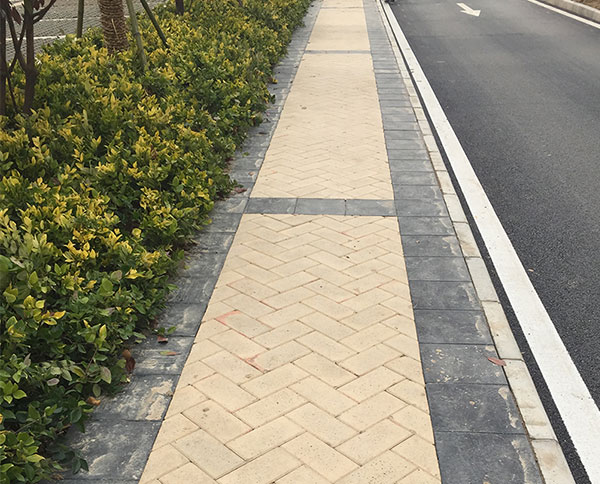 砂基透水磚鋪設案例