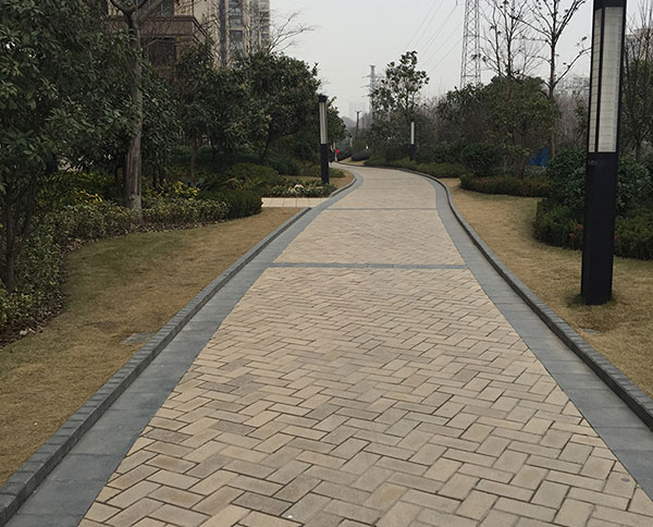 砂基透水磚案例